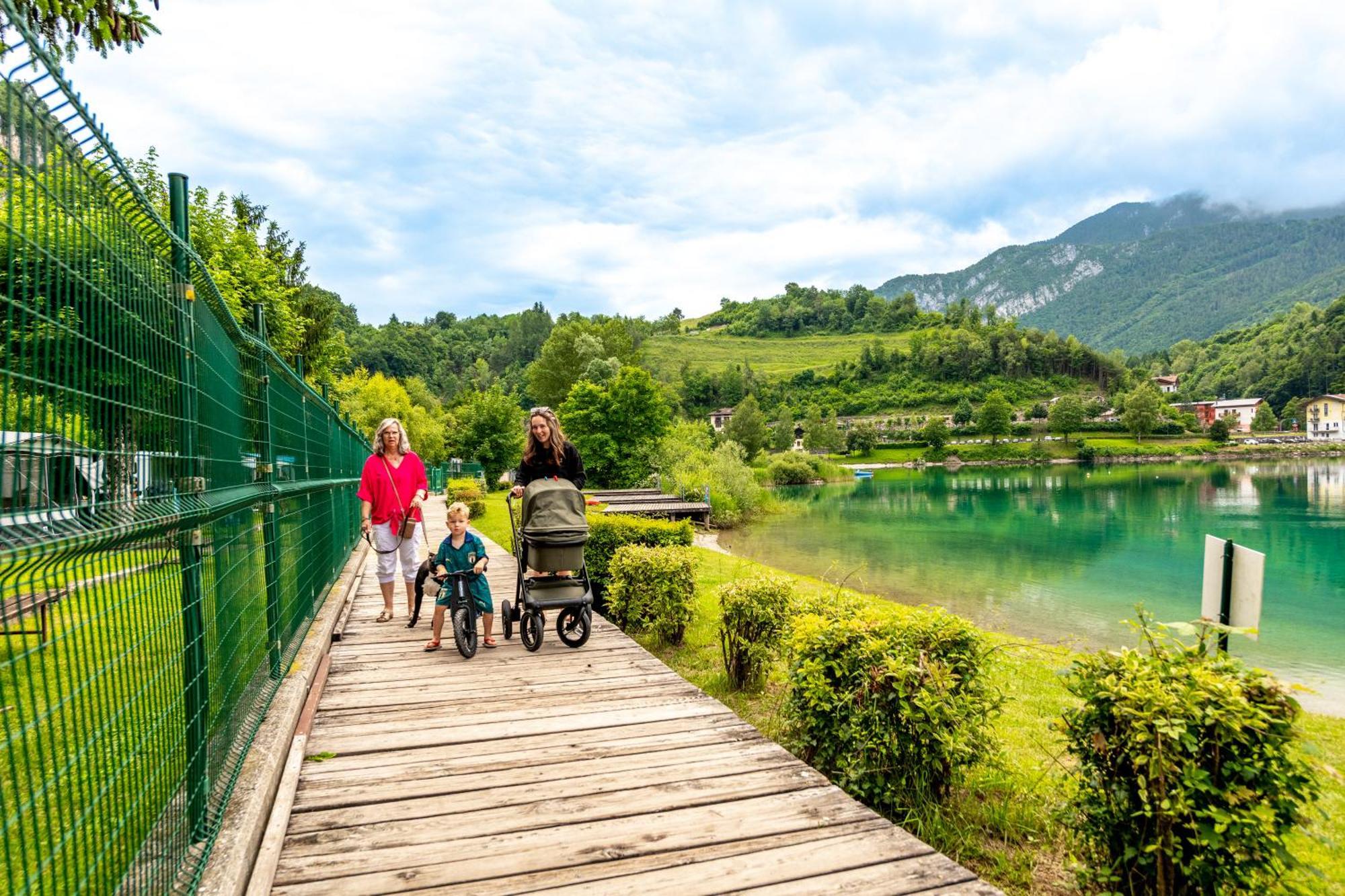 Family Wellness Camping Al Sole Molina di Ledro Exterior foto